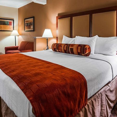Best Western Plus Waxahachie Inn & Suites Exterior foto