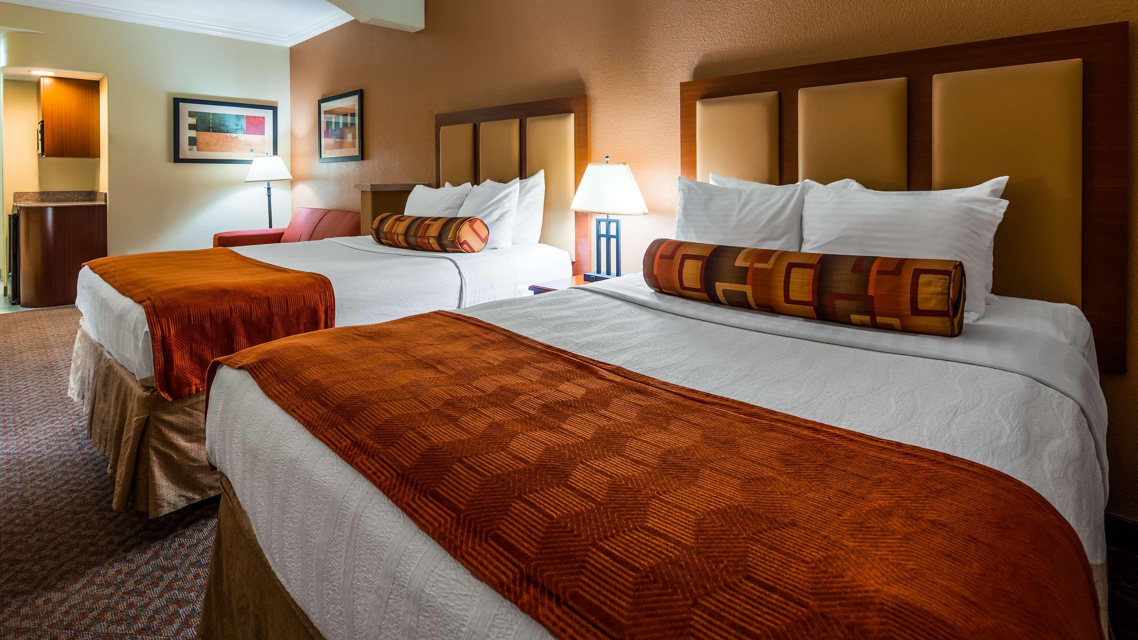 Best Western Plus Waxahachie Inn & Suites Exterior foto