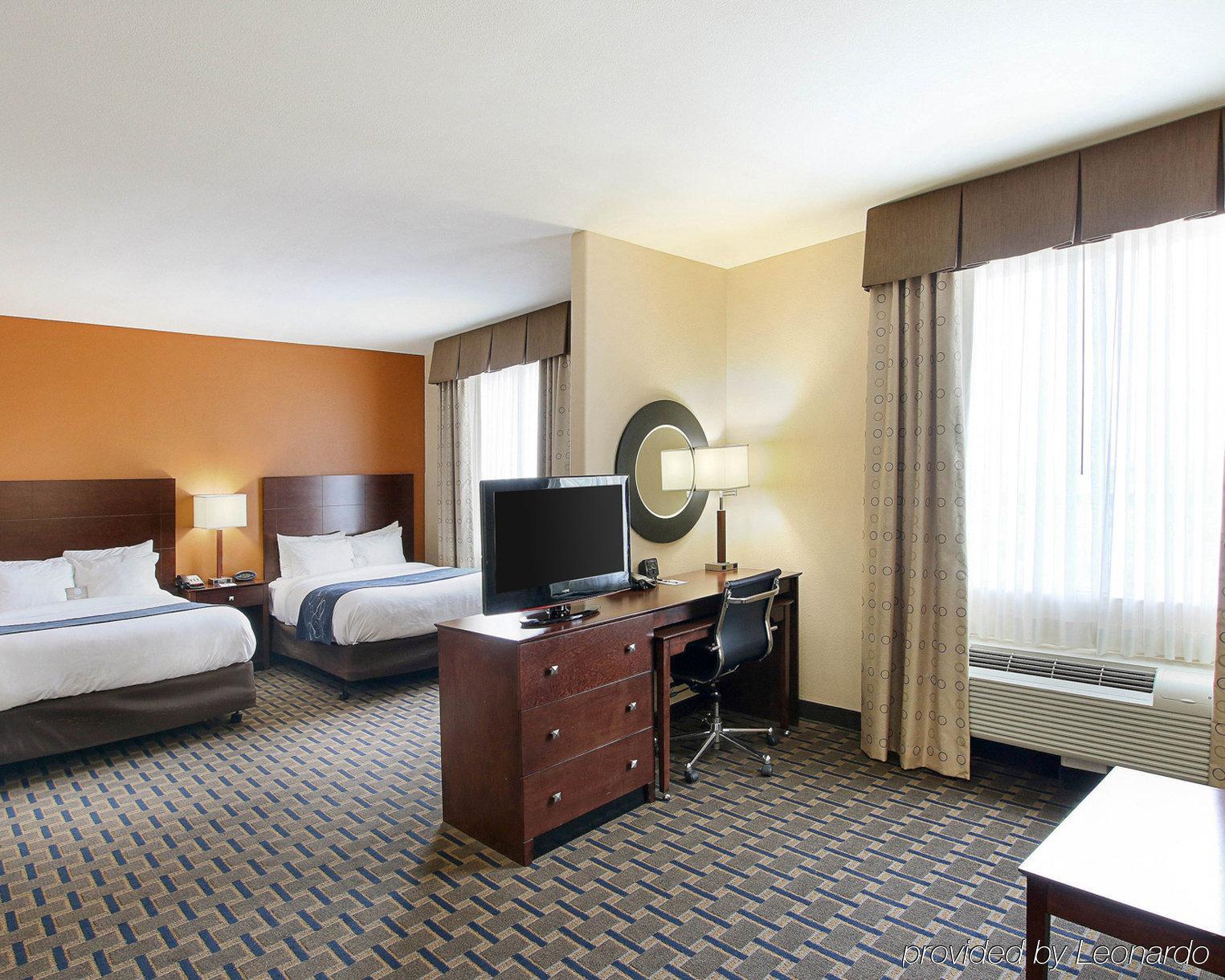 Best Western Plus Waxahachie Inn & Suites Exterior foto