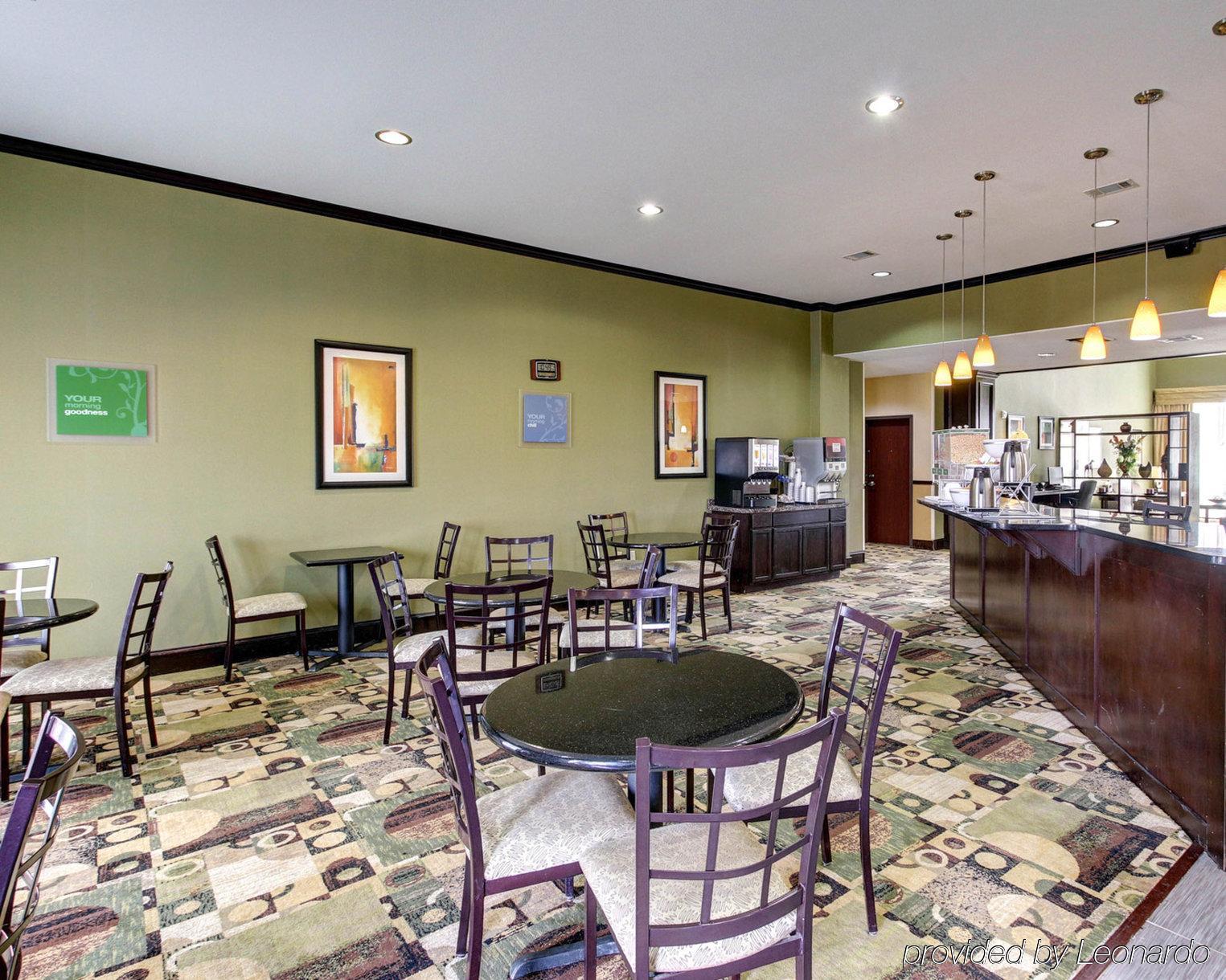 Best Western Plus Waxahachie Inn & Suites Exterior foto