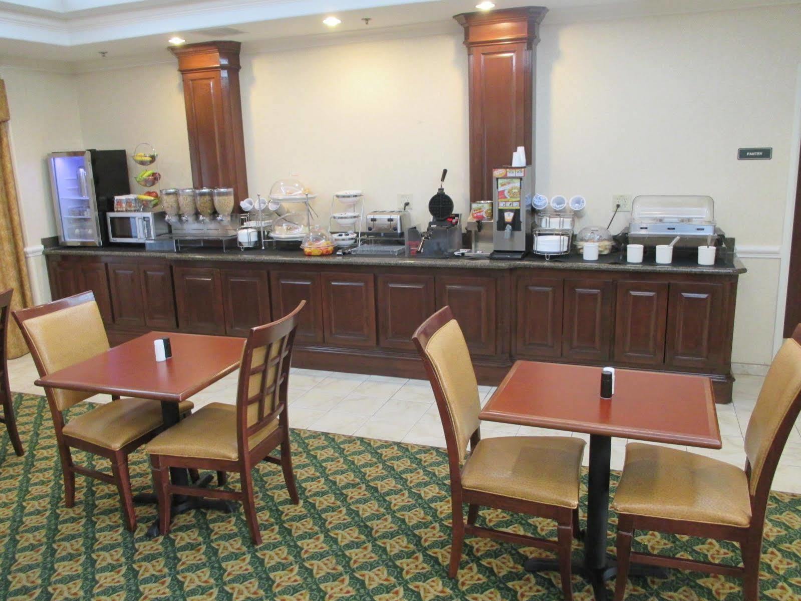 Best Western Plus Waxahachie Inn & Suites Exterior foto